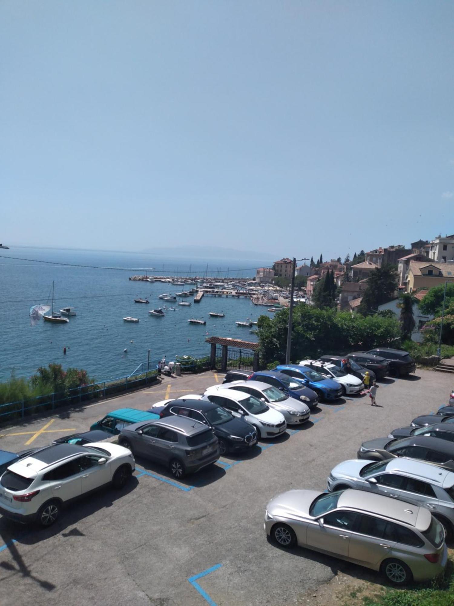 Apartment Zlatko , Ten Steps To The Sea Opatija Extérieur photo